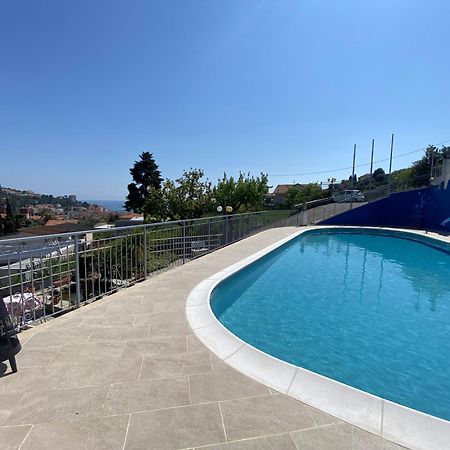 Residence Hotel Edy Imperia Exterior foto